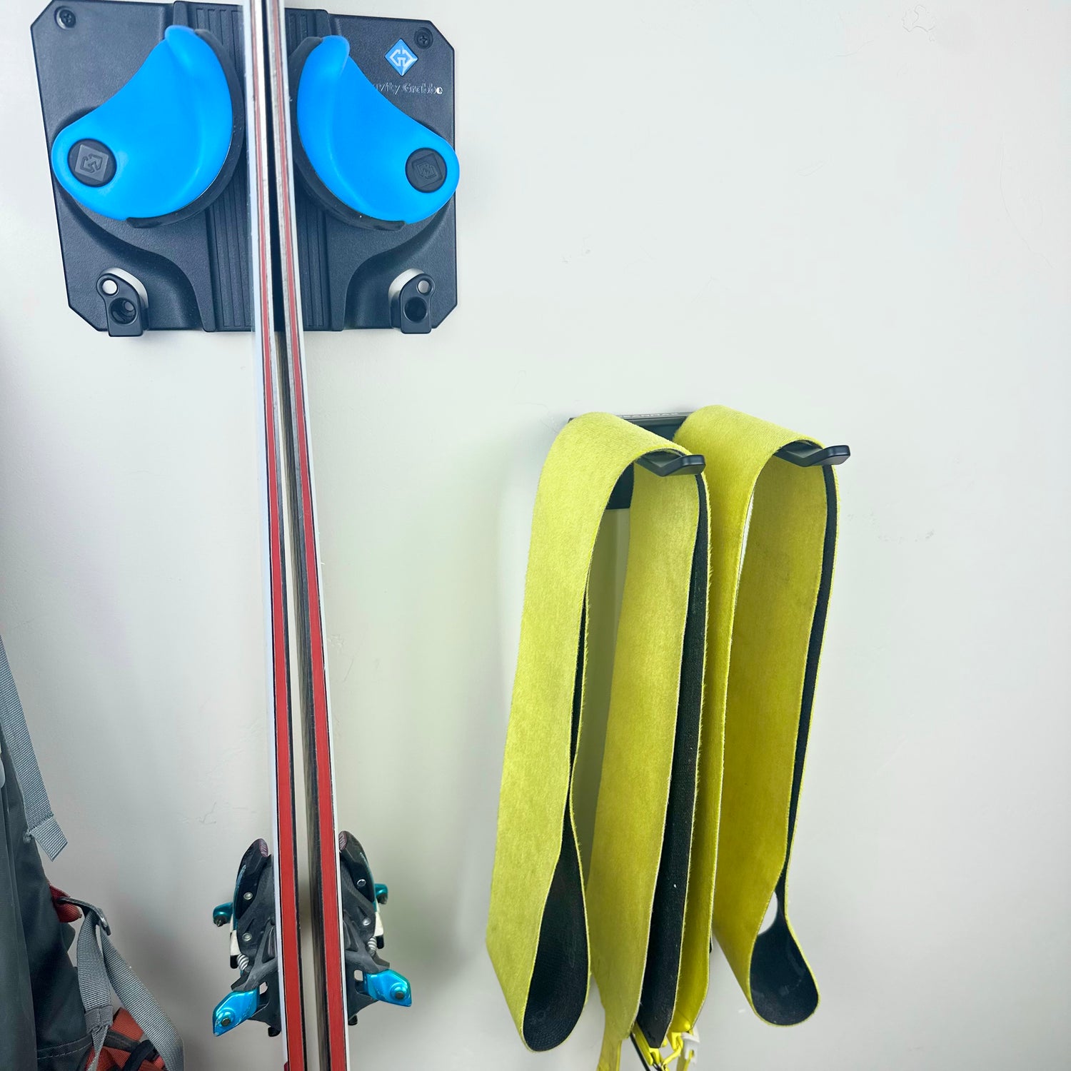 CLIMBING SKIN RACK